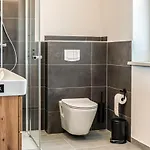 4 Bedroom Stunning In Дом отдыха Клюц